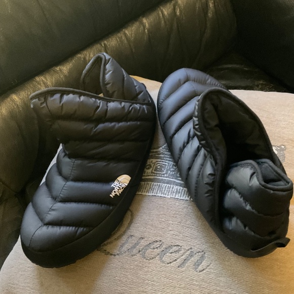 The North Face Thermoball Traction Bootie - Picture 5 of 8